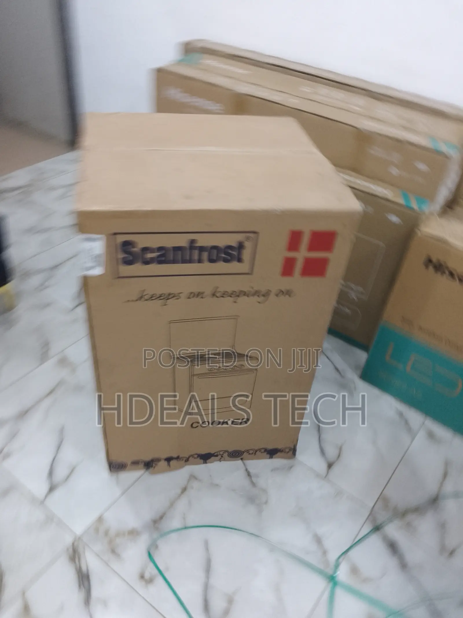 User-Friendly Scanfrost 4 Burner Gas Cooker.