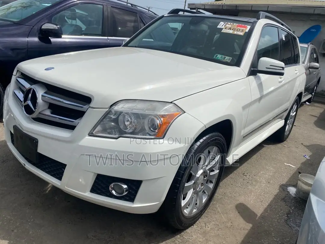 Mercedes-Benz GLK-Class 350 4MATIC 2010 White