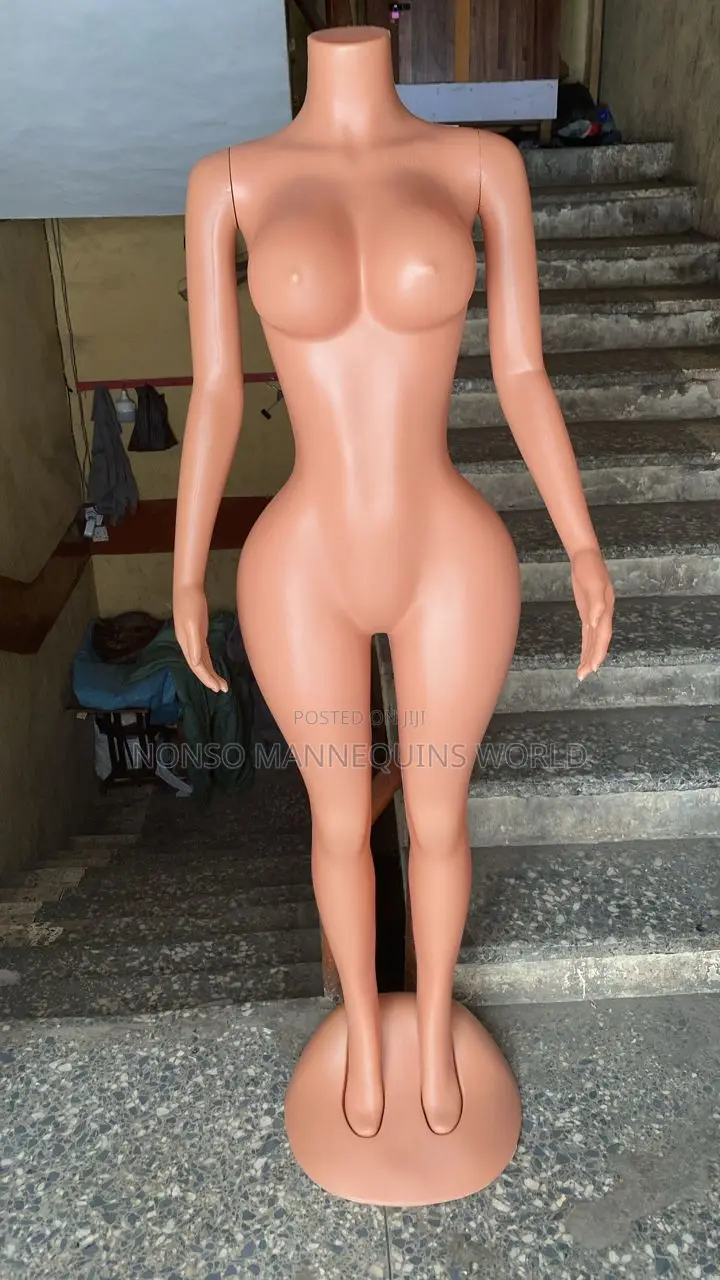 BBL Plastic Headless Female Mannequin