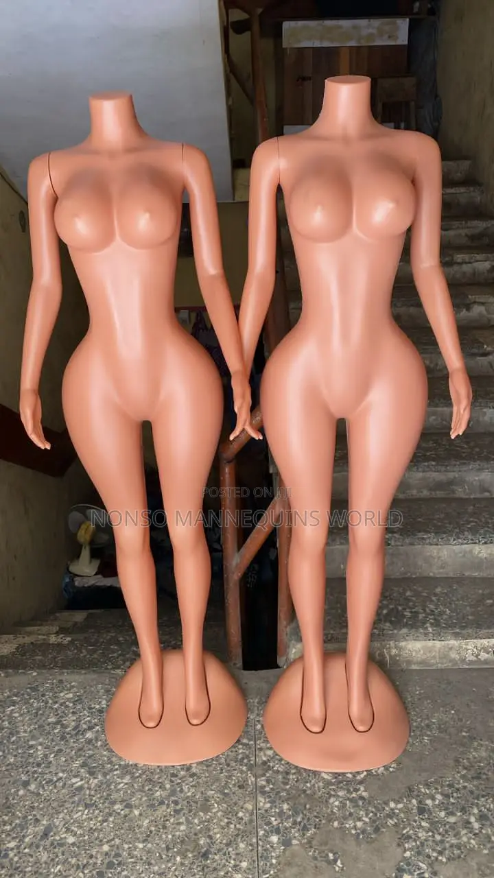 BBL Plastic Headless Female Mannequin