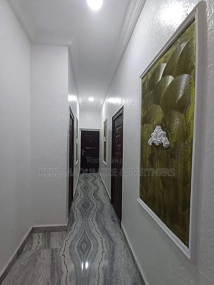 4bdrm Duplex in Gated Estate , Nta for sale