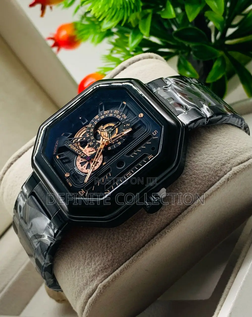 FORECAST Cooperate Wristwatch