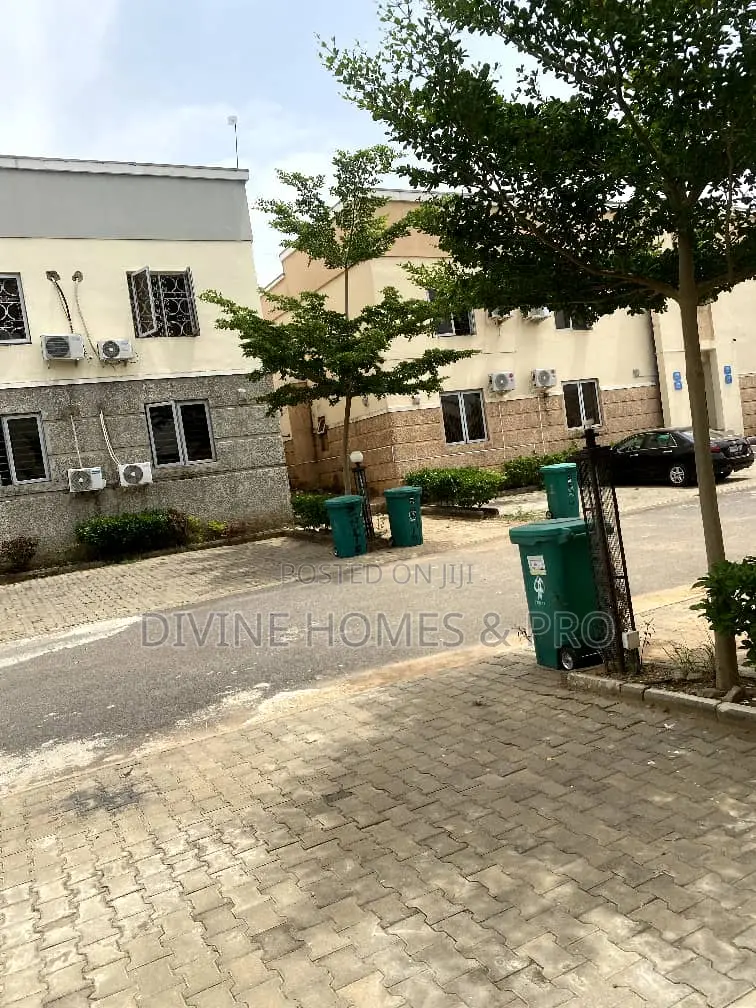 1bdrm Block of Flats in Life Camp for sale
