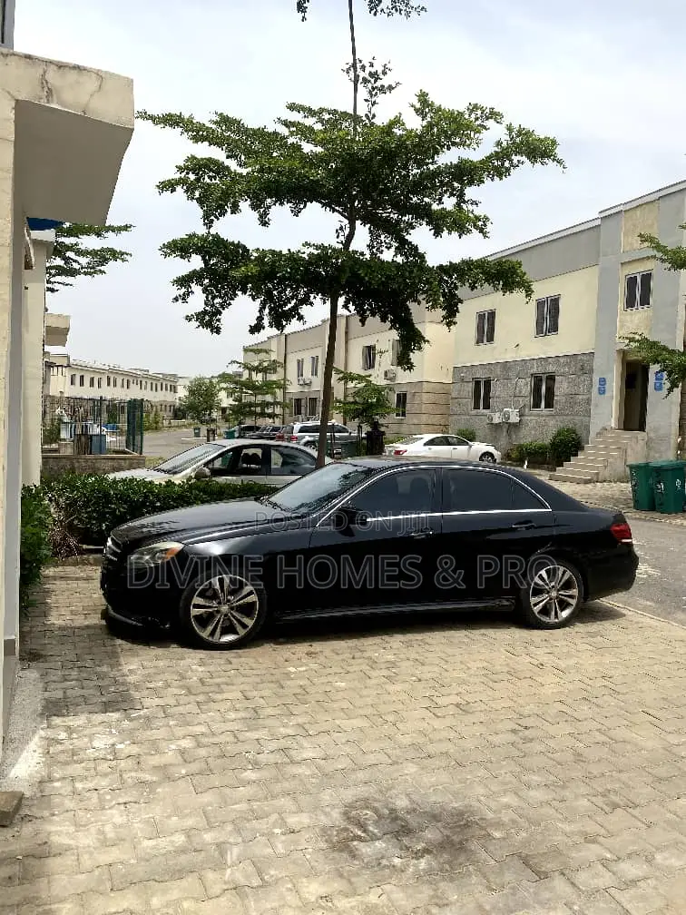 1bdrm Block of Flats in Life Camp for sale