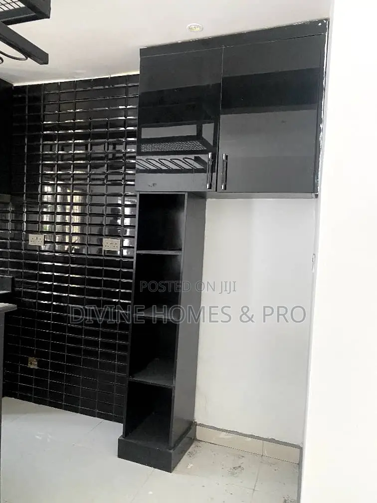 1bdrm Block of Flats in Life Camp for sale