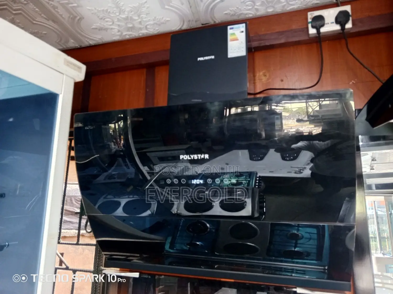 Polystar Plasma Rangehood With Charcoal Filter And Warranty