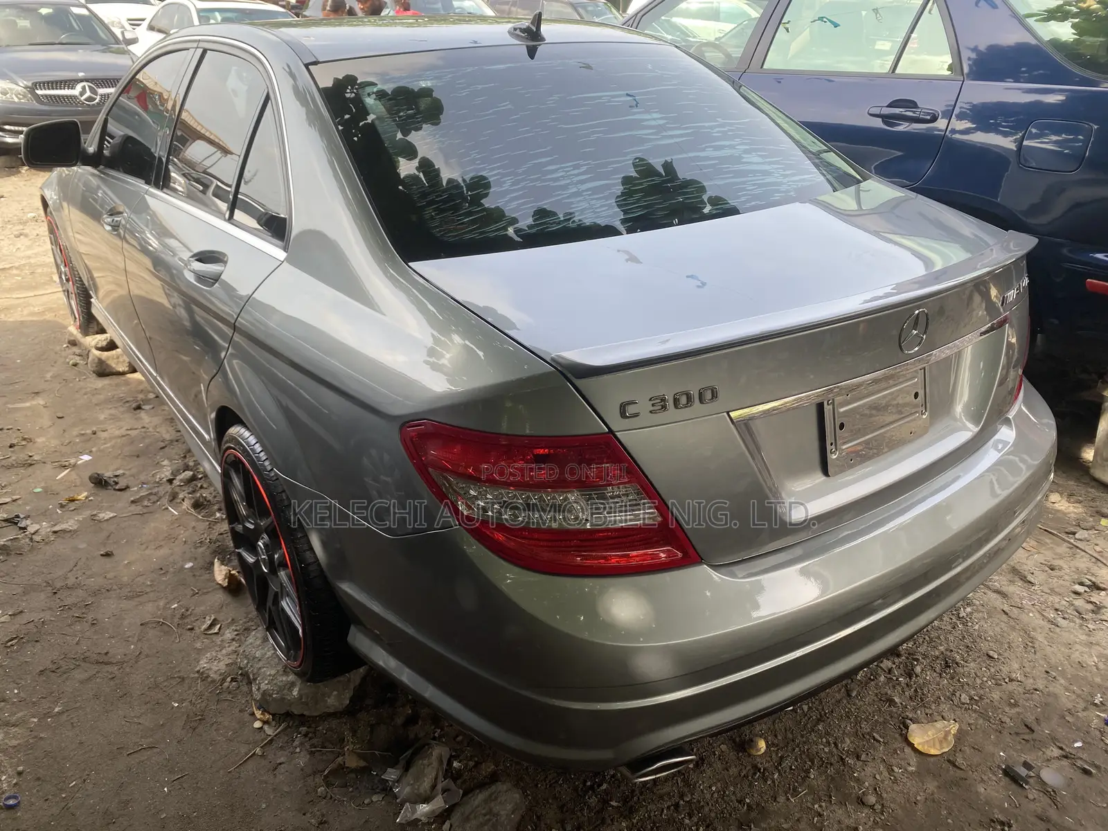 Mercedes-Benz C300 2011 Gray