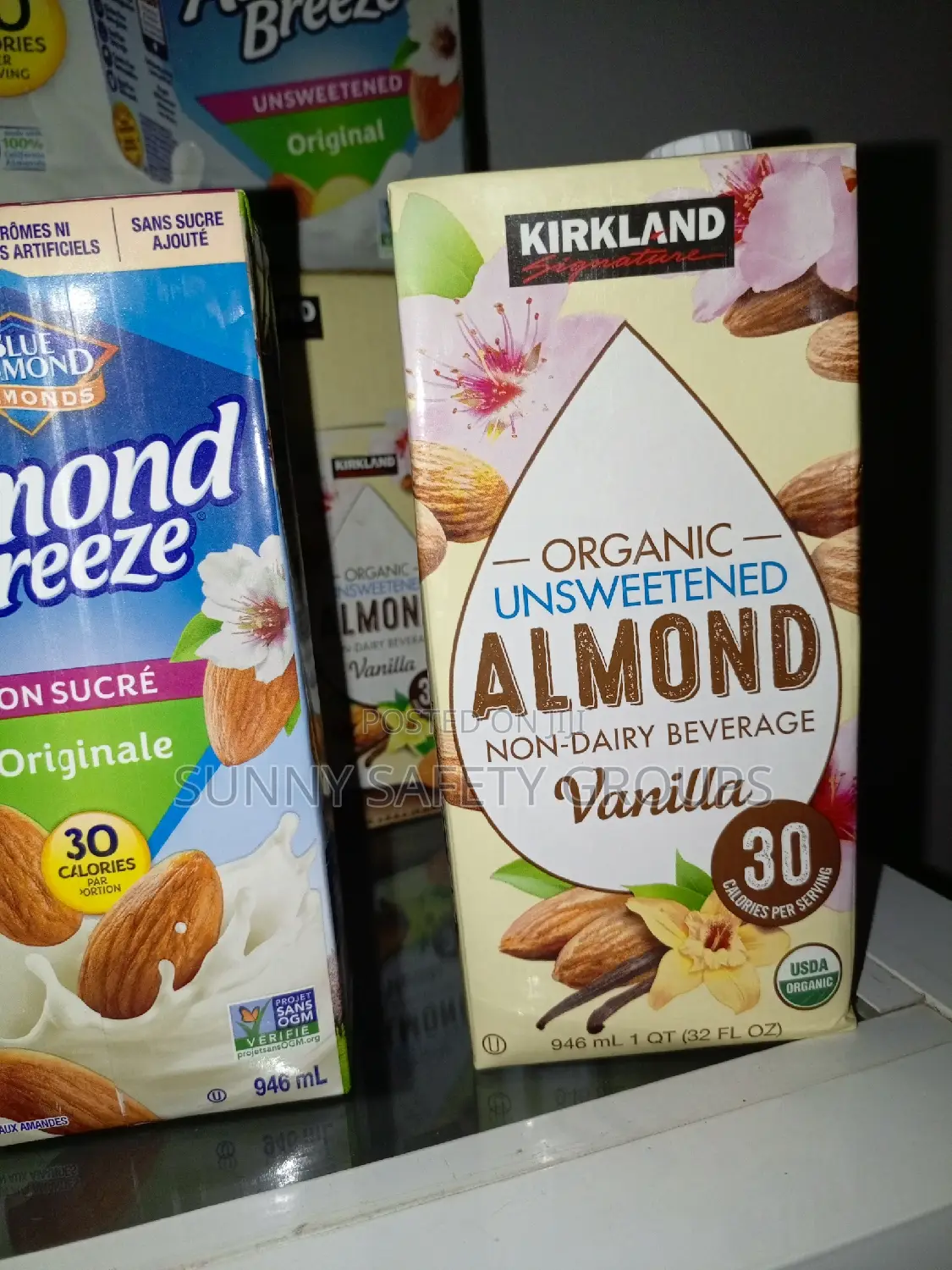 Blue Diamond Unsweetened Almond Milk , Keto Friendl