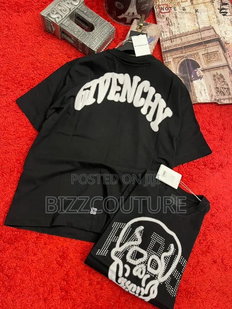 Original GIVENCHY T-Shirt Available in Store