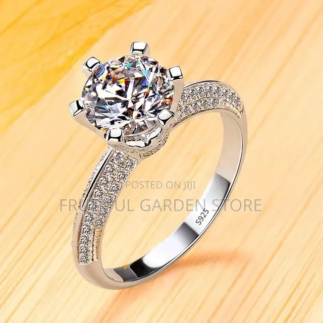 Never Fade Luxury Classic Engagement Rings