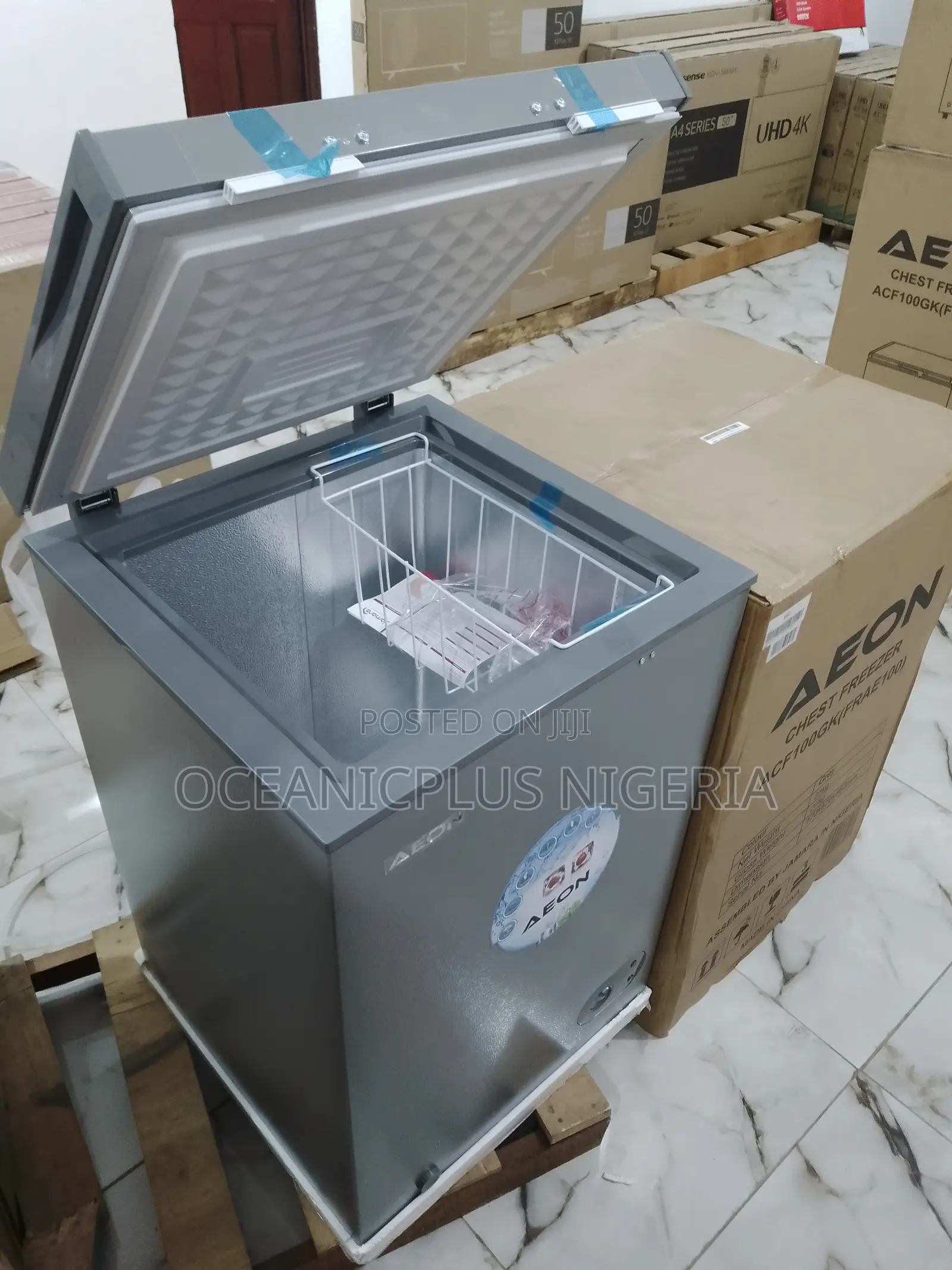(Frae100) Aeon Chest Freezer 100L