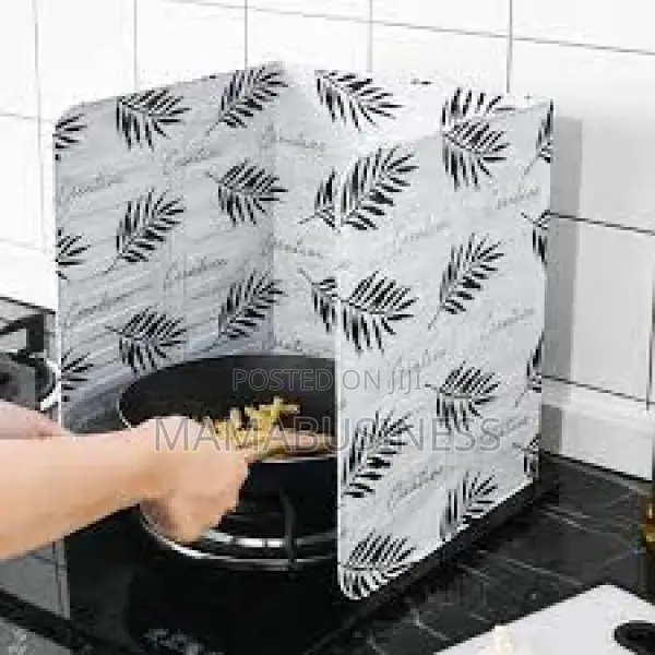 Kitchen Gas Stove Aluminum Foldable Oil Splash Protector