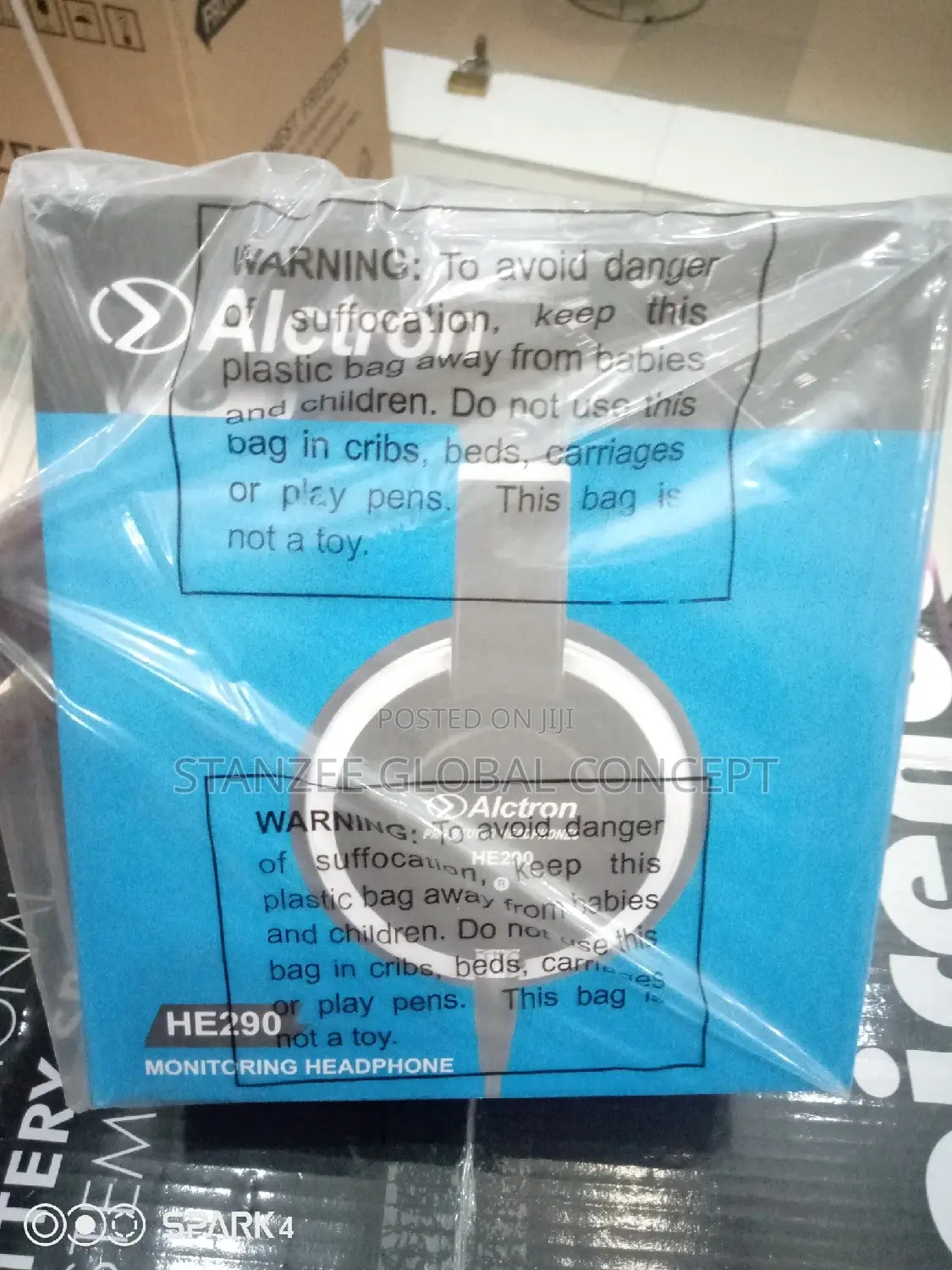 Alctron Monitoring Headphones