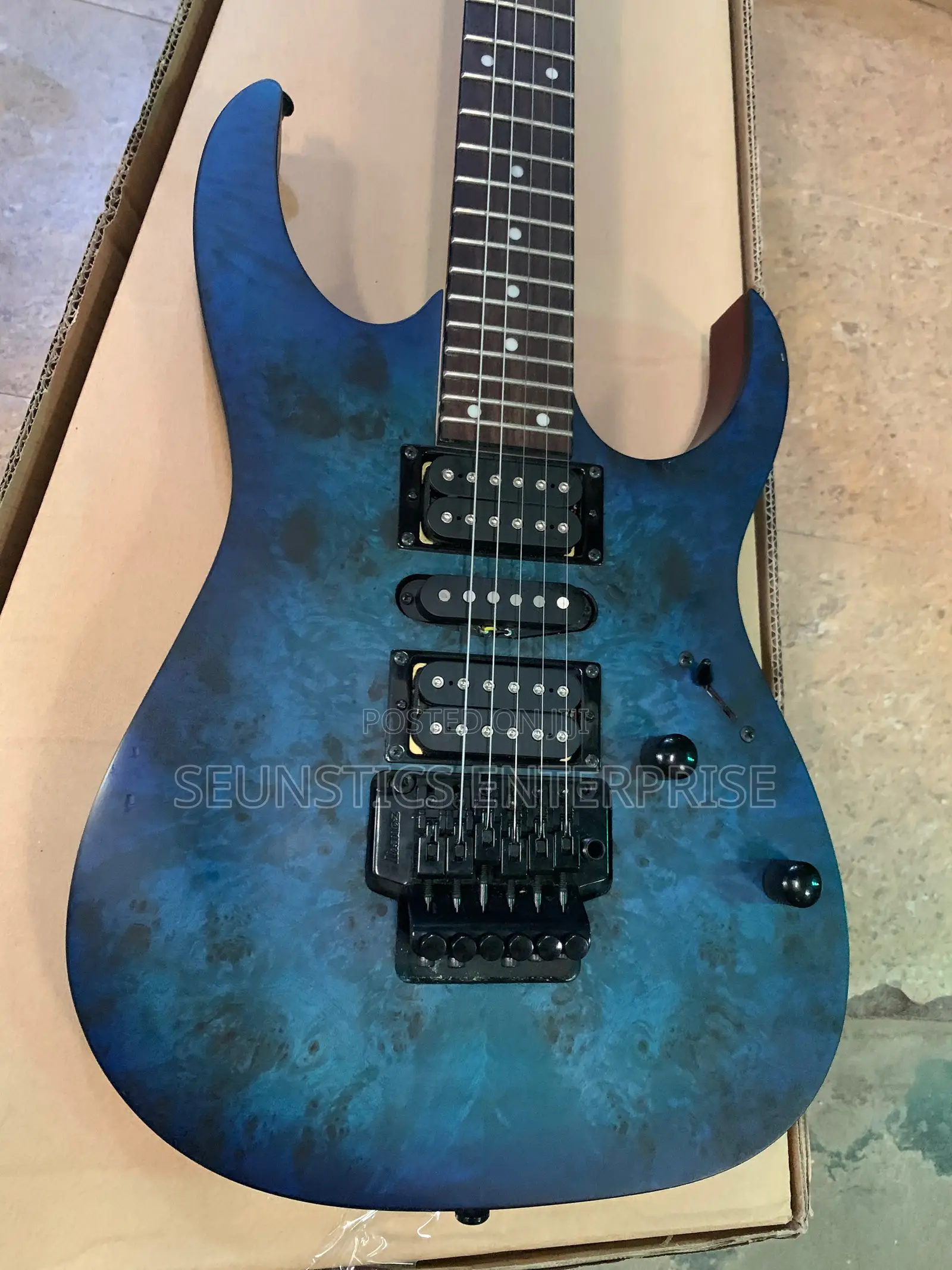 Quality Professional Ibanez RG Series Stratocaster Guitar