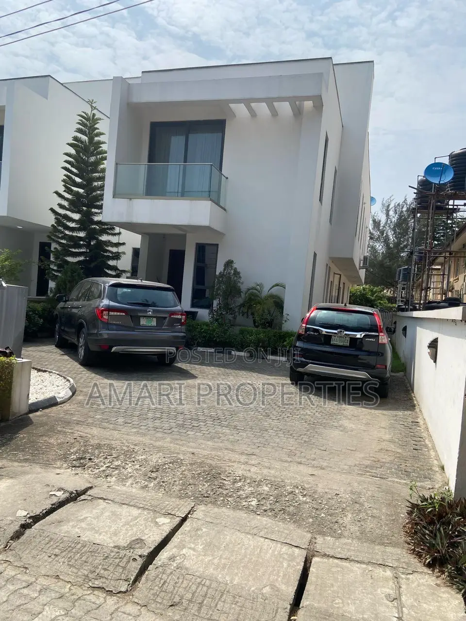 5bdrm Duplex in Lekki County, Ikota for rent