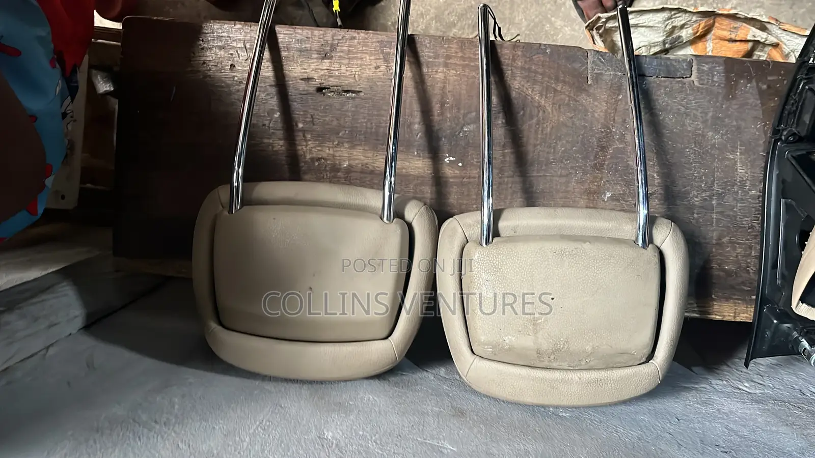 Two Front Headrest GLK 20010-16