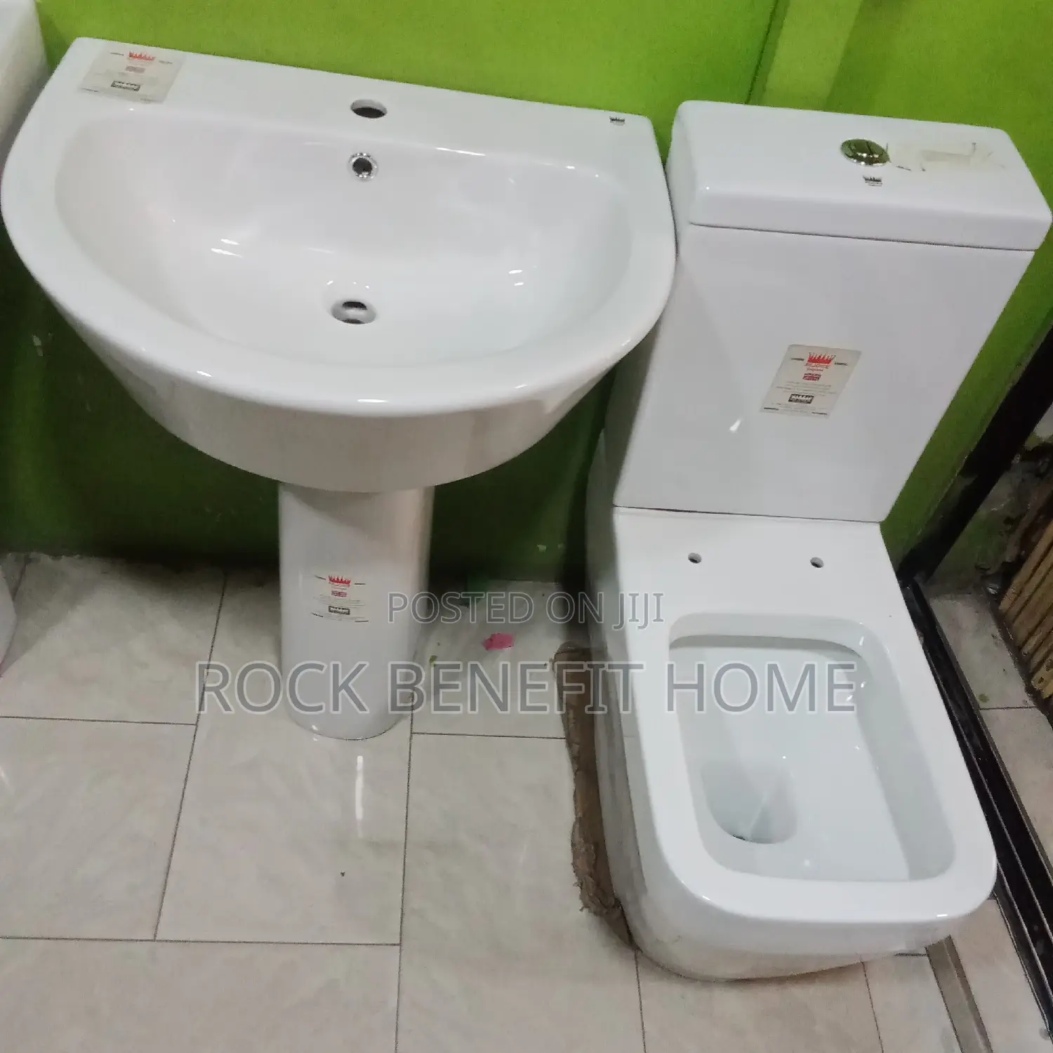 Standard W/C With Wash Hand Basin