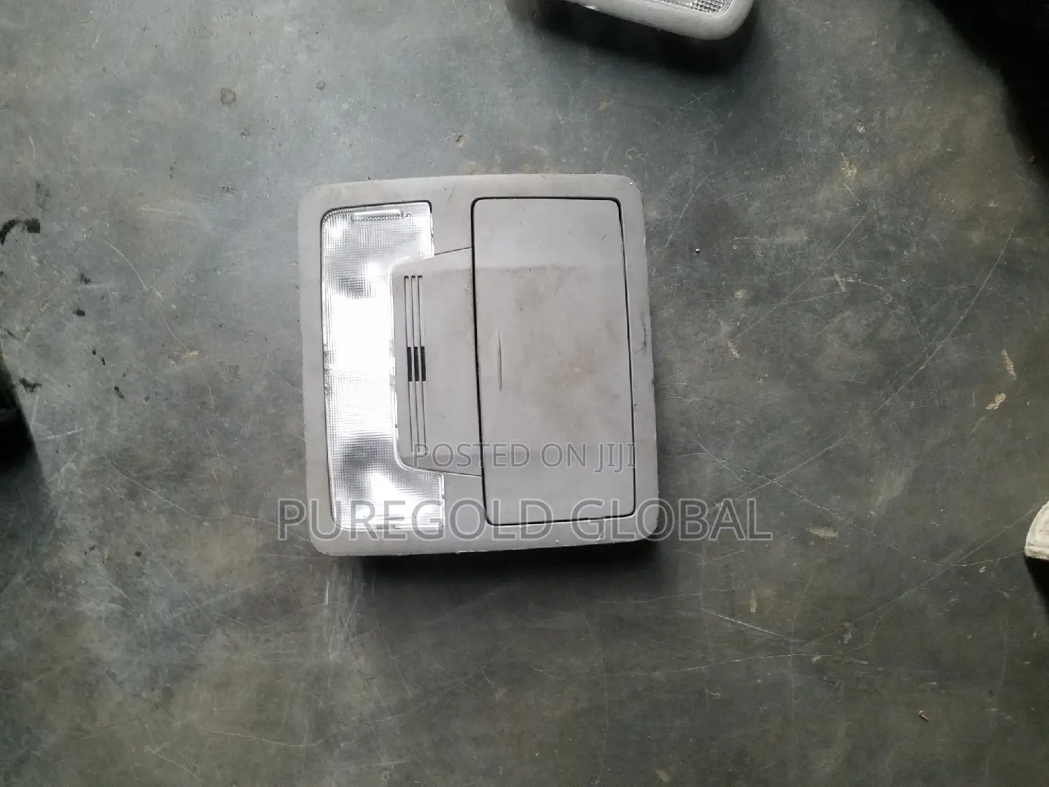 Corolla 2015 Model Roof Light