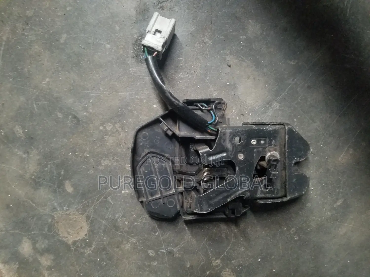 Honda Accord Boot Latch (Catcher)