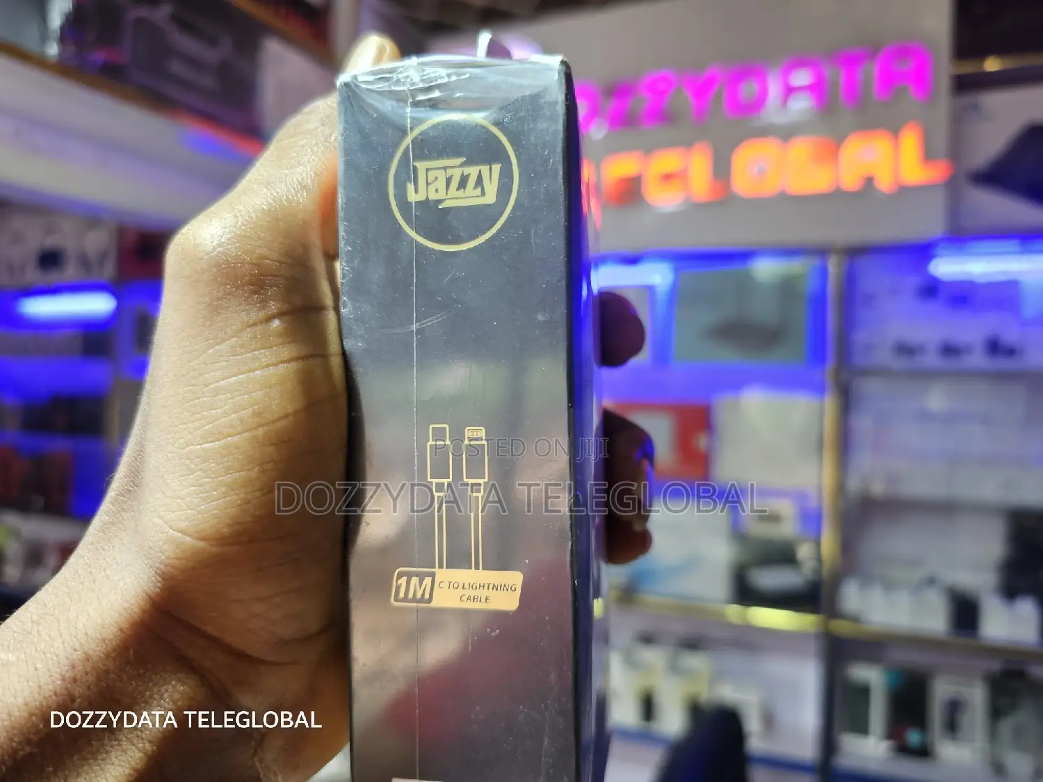 Newage Jazzy (Pd33w) Fast Usb-C USB a Output Charger