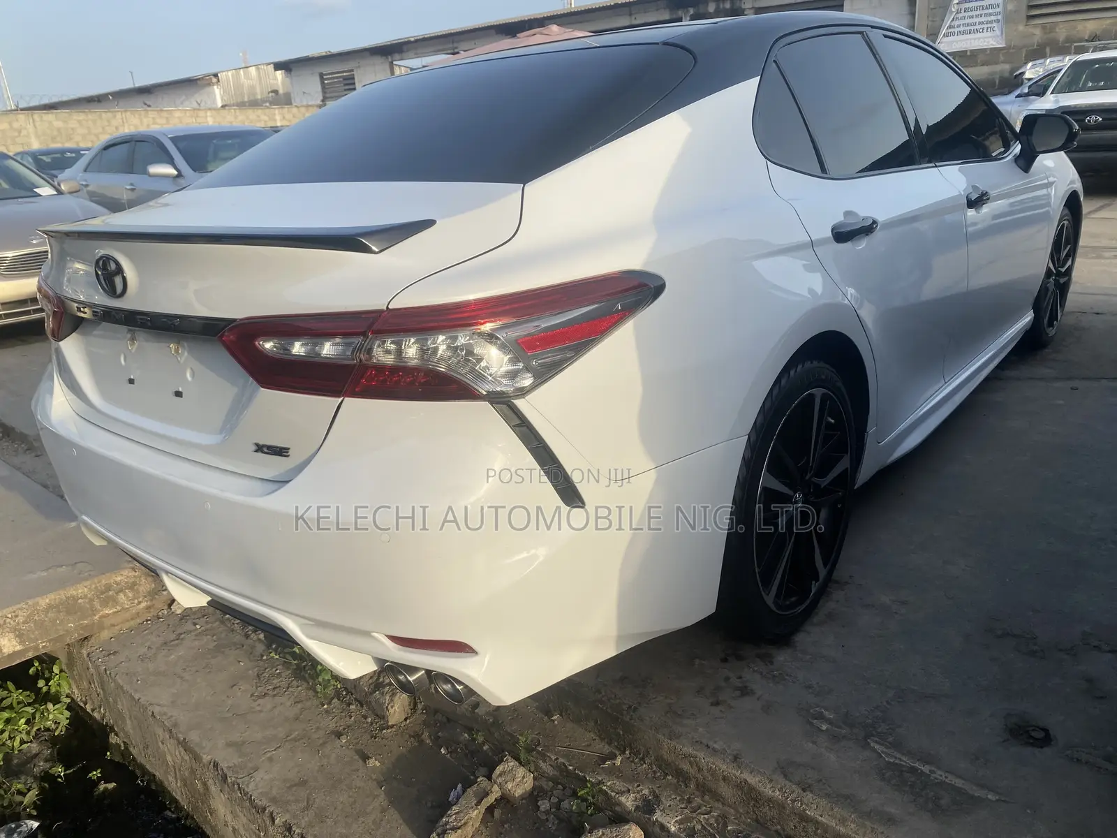 Toyota Camry XSE (2.5L 4cyl 8A) 2019 White