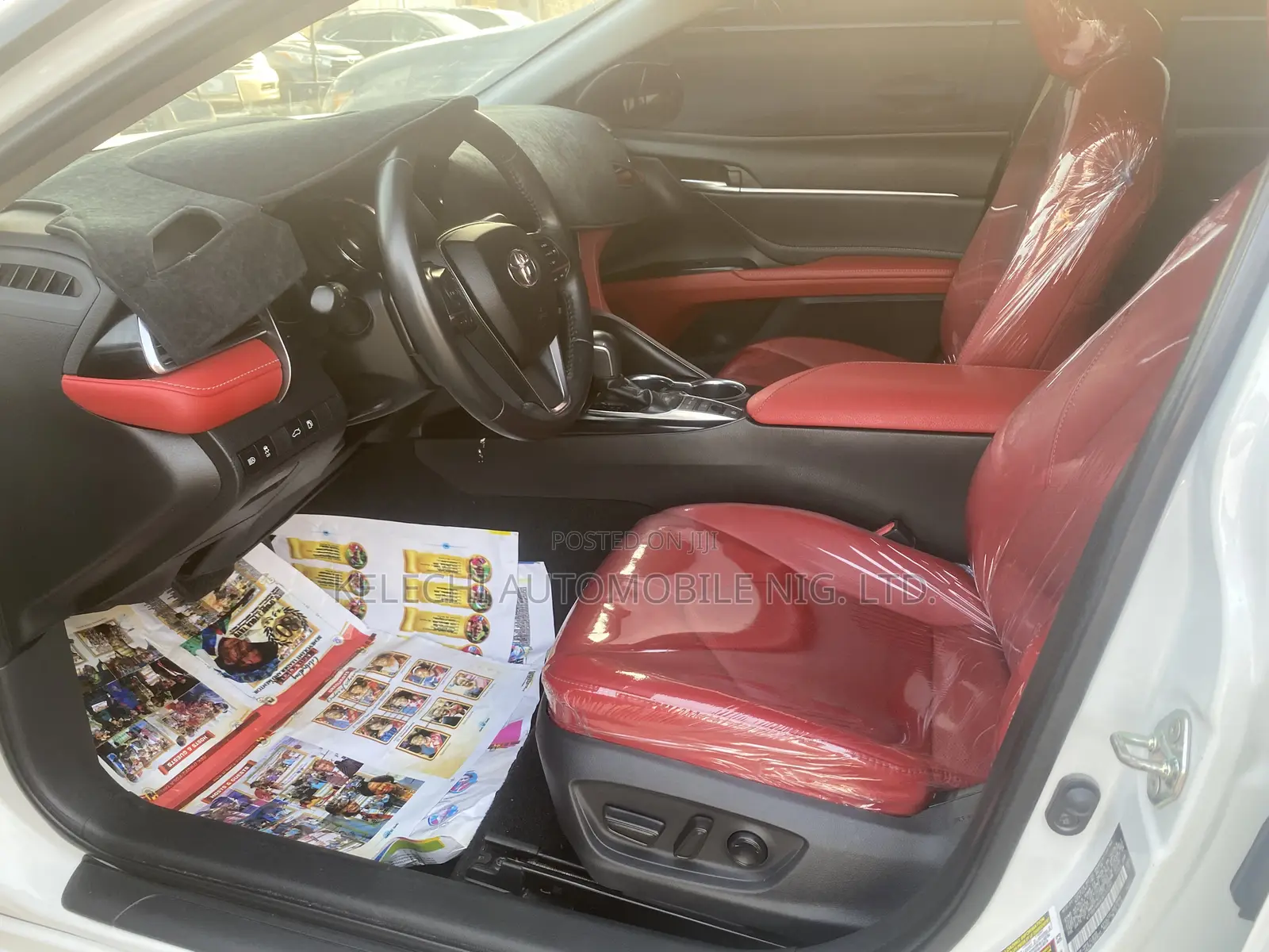 Toyota Camry XSE (2.5L 4cyl 8A) 2019 White
