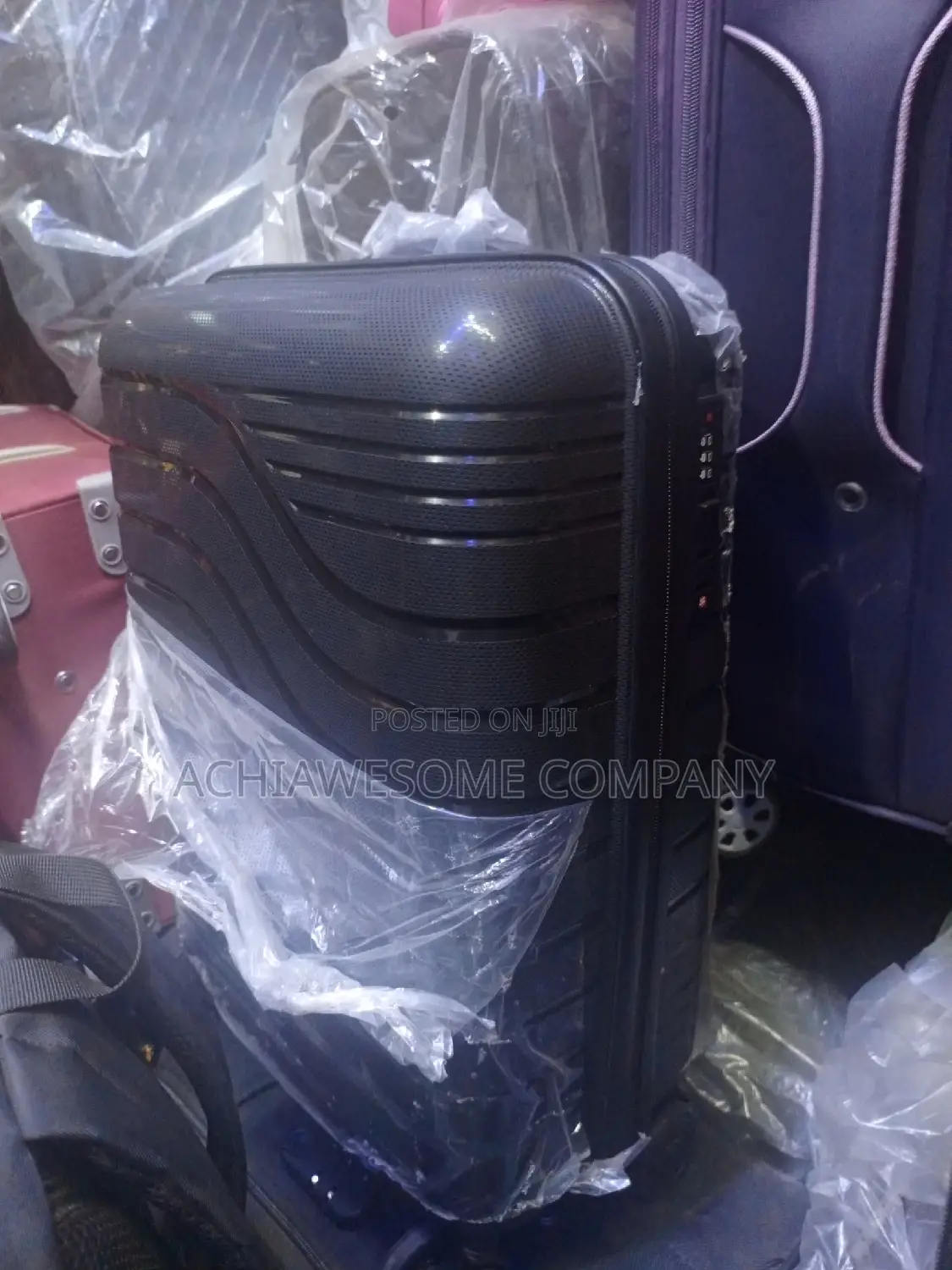 Unbreakable Rubber Box