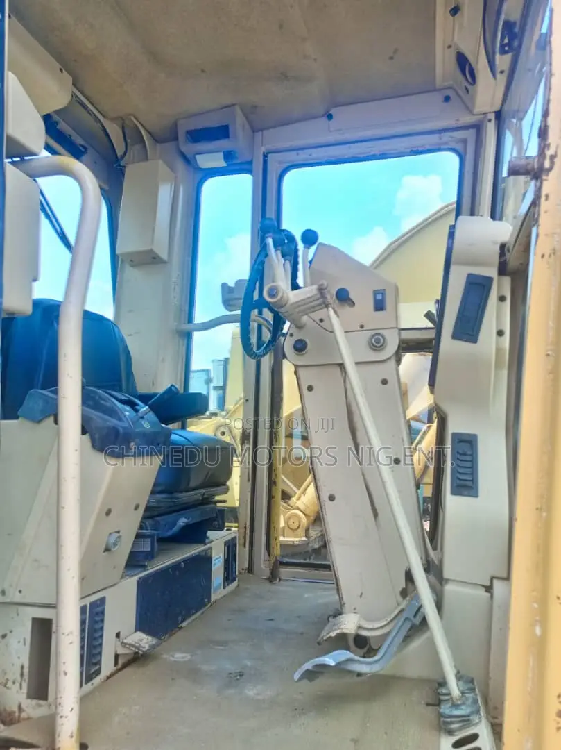 Caterpillar Grader 140H With Ripper