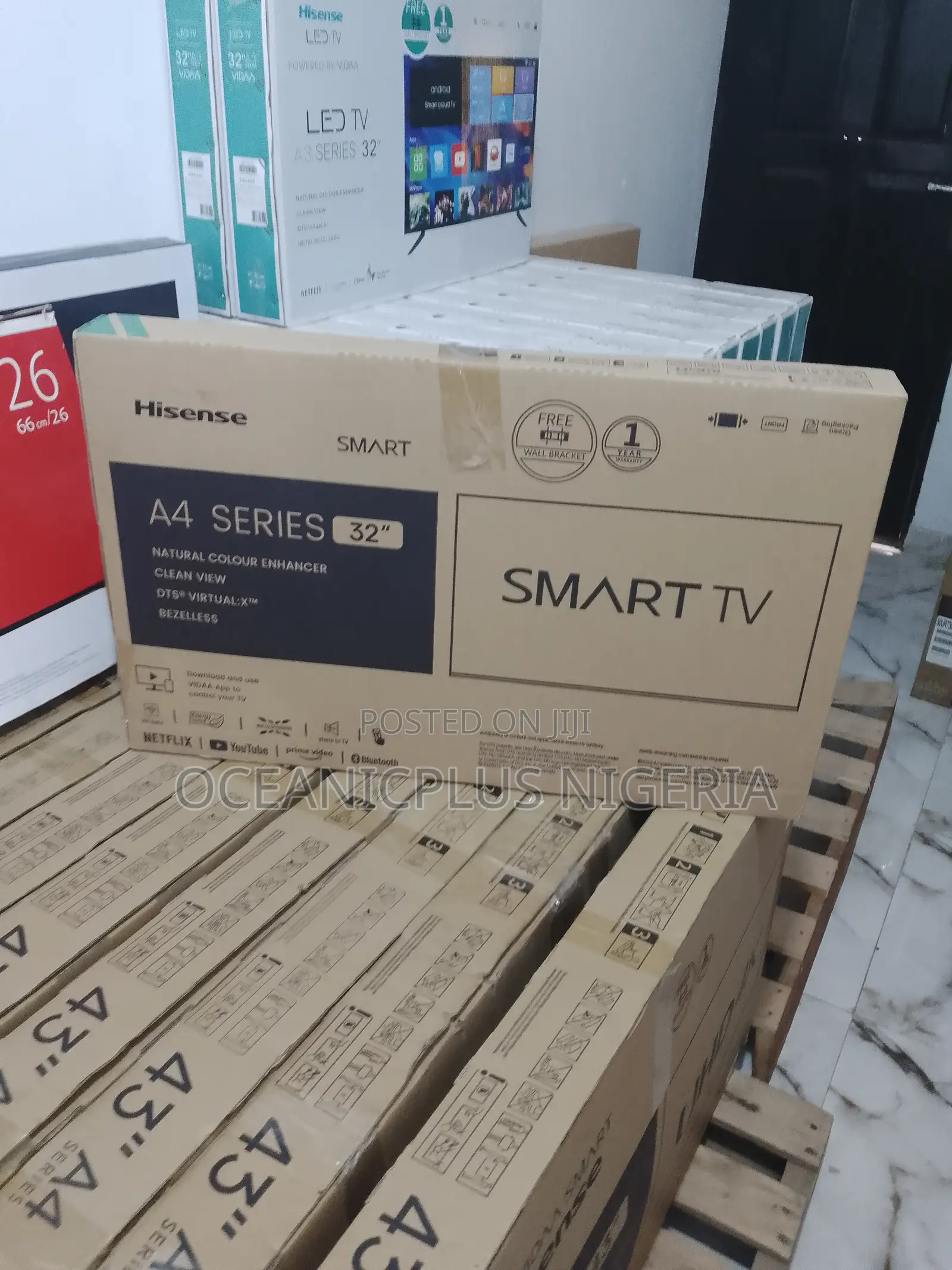 Hisense Smart 32inches TV.