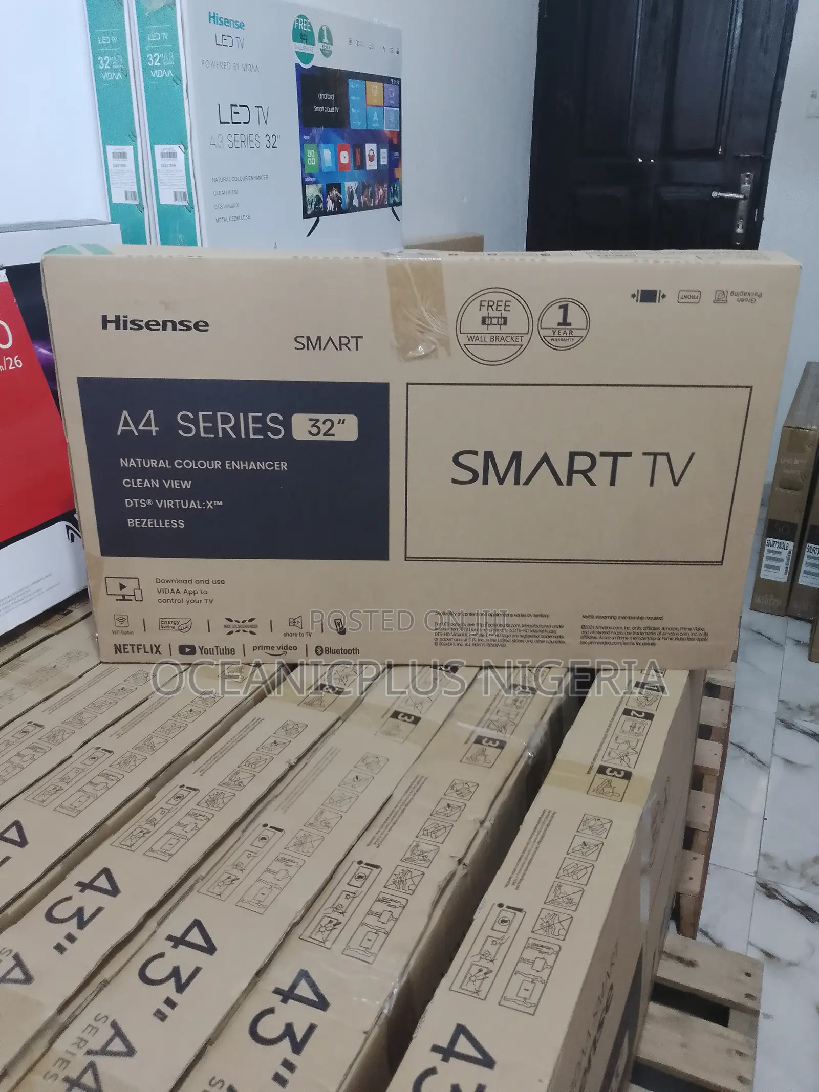 Hisense 32 Inches LED Tv(Smart).