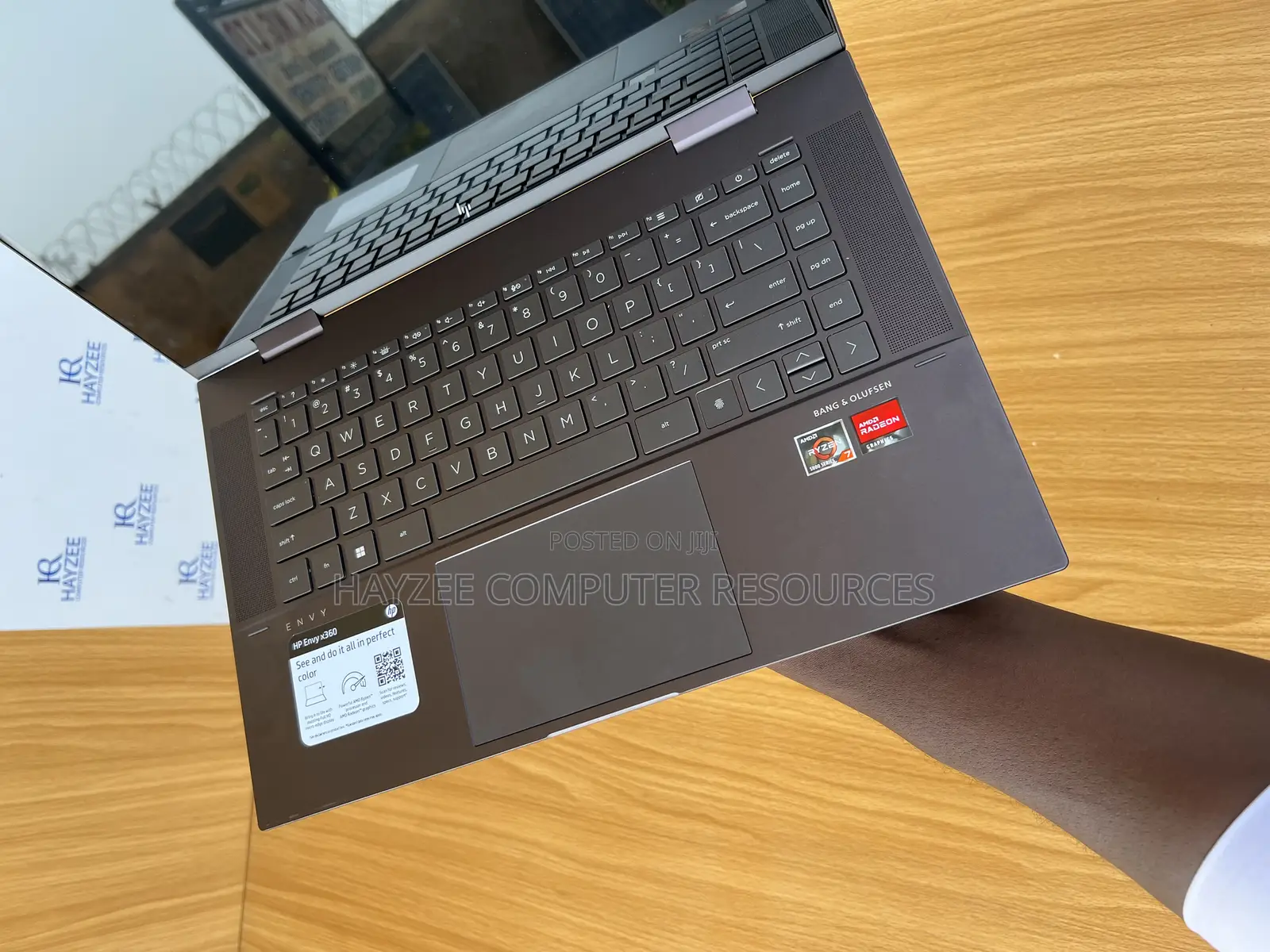 Laptop HP Envy 15 16GB AMD Ryzen 7 SSD 512GB