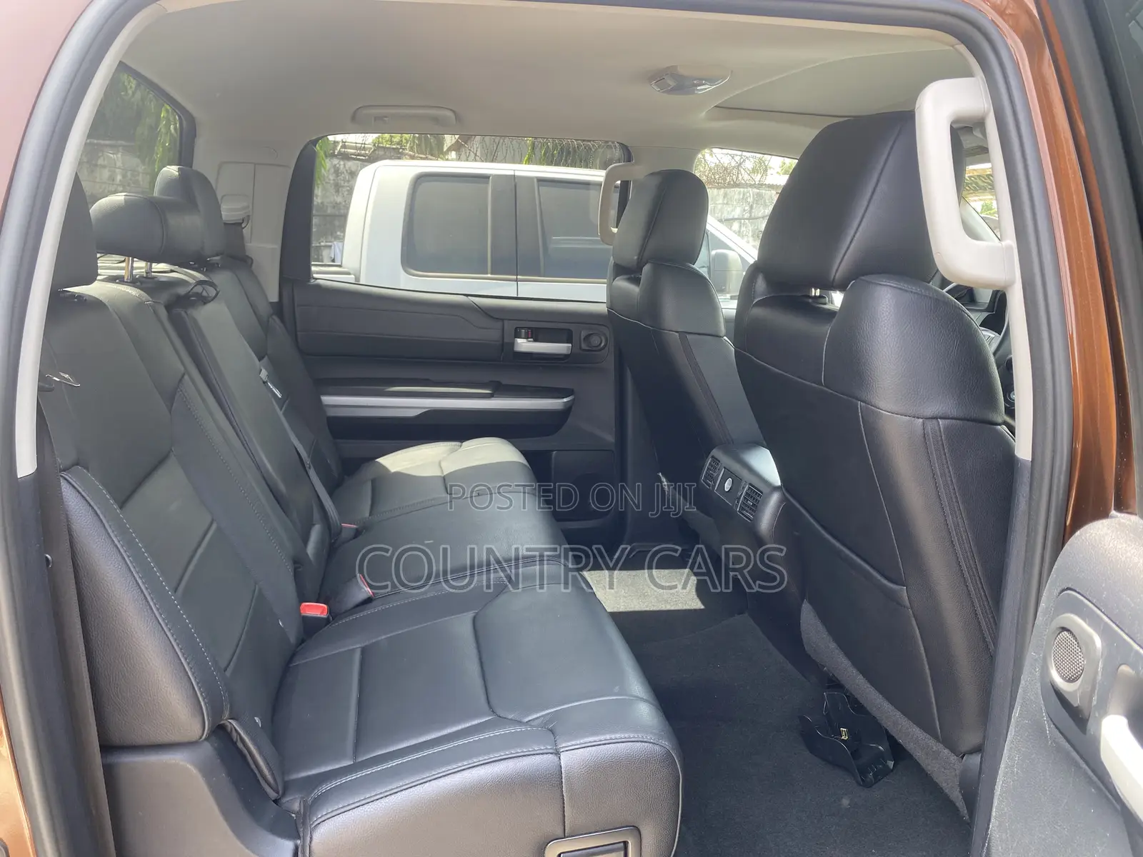 Toyota Tundra 2014 Brown