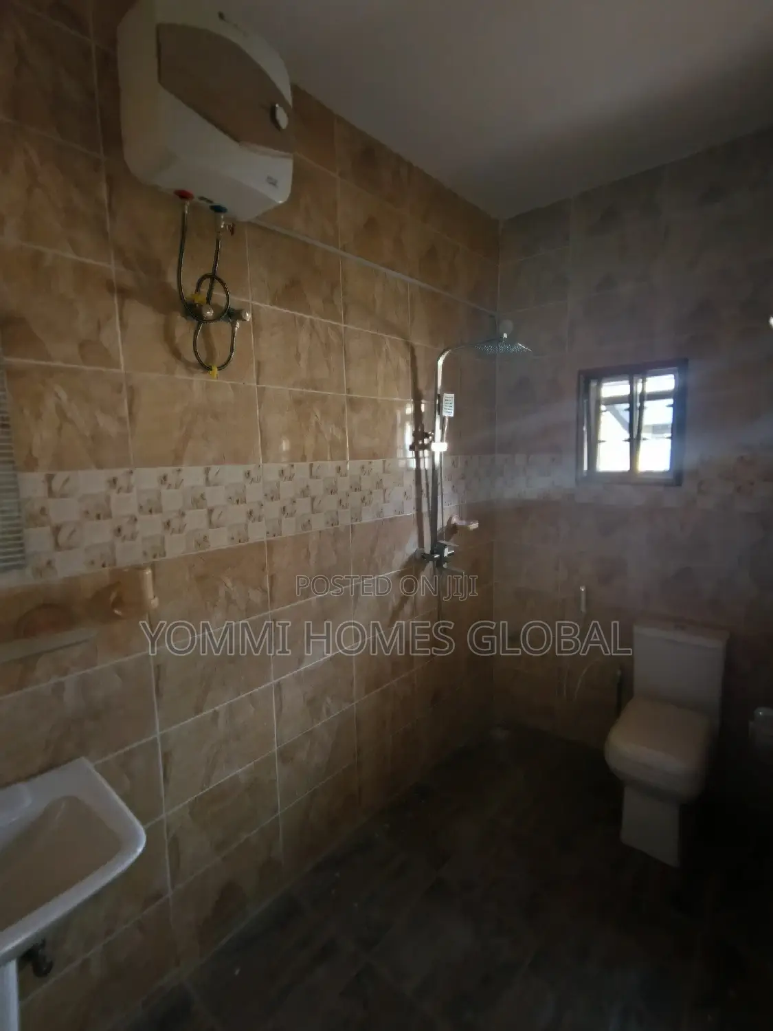 2bdrm Bungalow in Mab Global Estate, Gwarinpa for rent