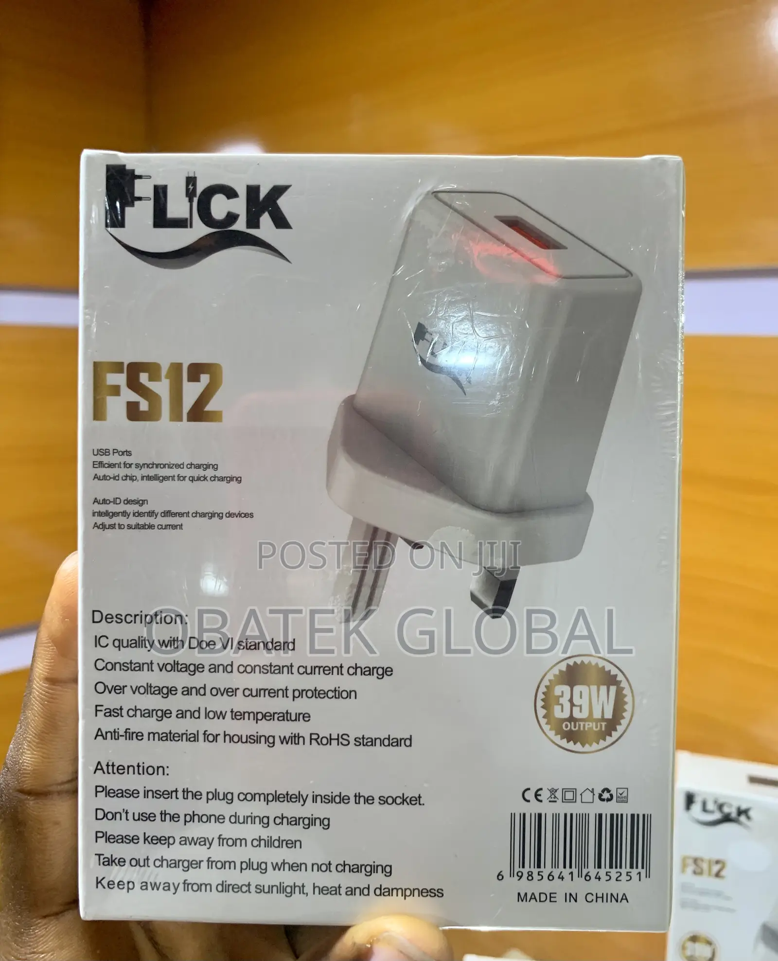 Flick FS12 39watts Compact Fast Charger(Type-C)