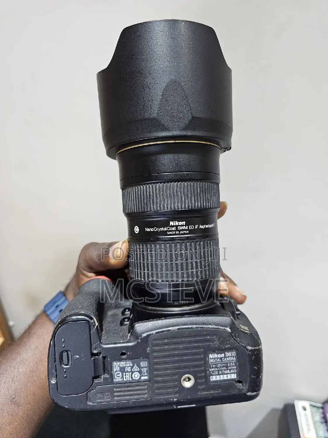 Nikon D810 Full Frame Camera With 24 - 70MM AF-S Nikkor Lens