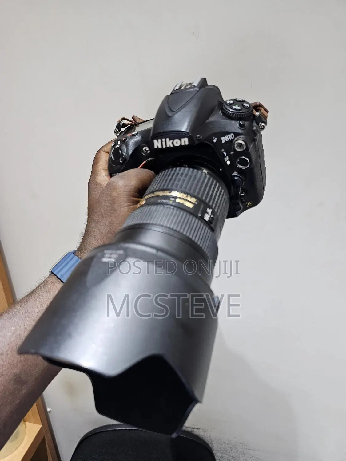 Nikon D810 Full Frame Camera With 24 - 70MM AF-S Nikkor Lens