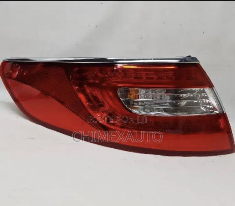 2012-2017 Hyundai Azera Tail Light Left LH Driver