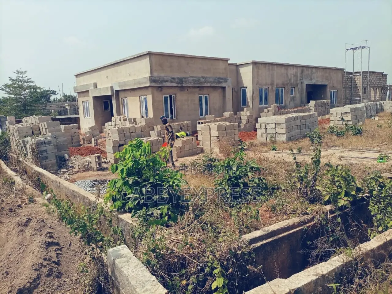 Land for Sale Along Ologun-Eru, Ido.