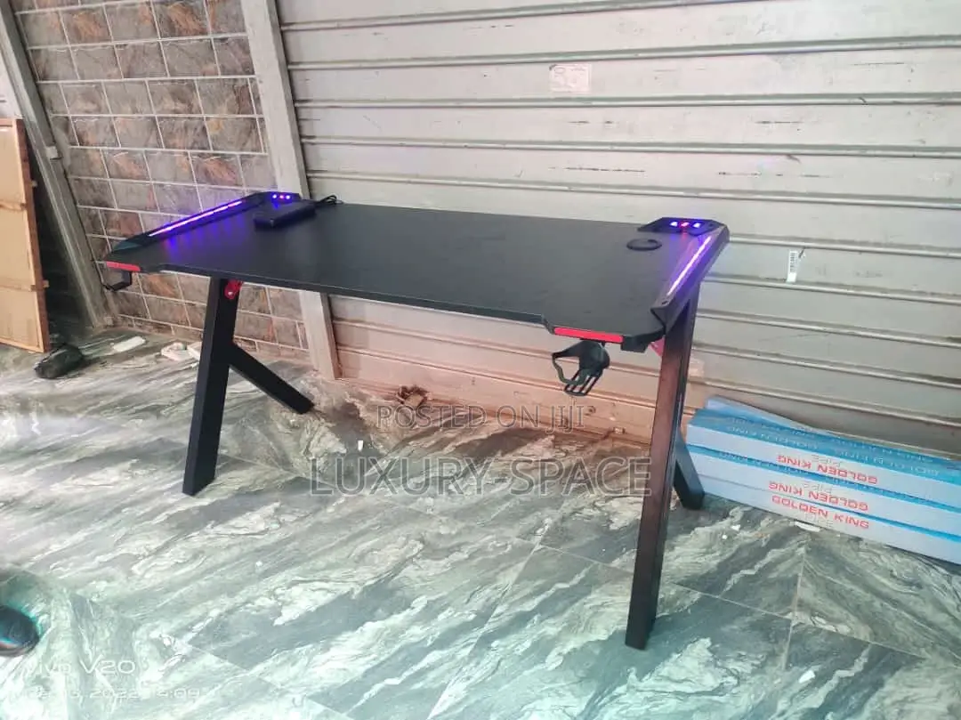 Quality Gaming and Studio Table With Led Lights