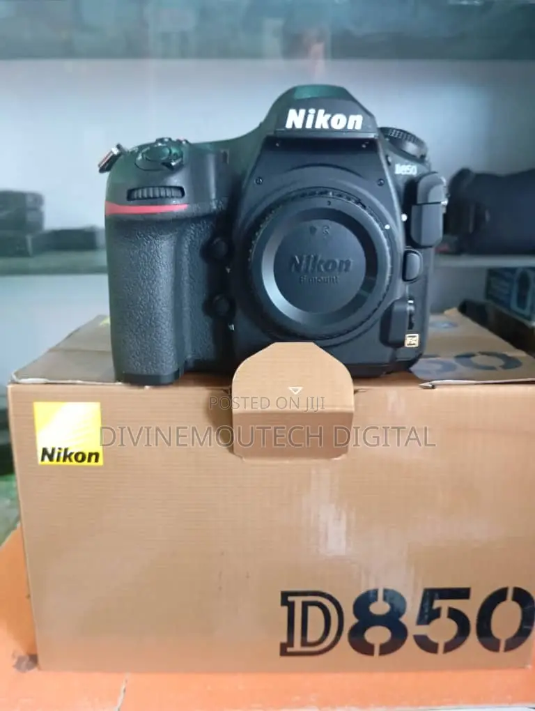 Nikon D850 DSLR Camera
