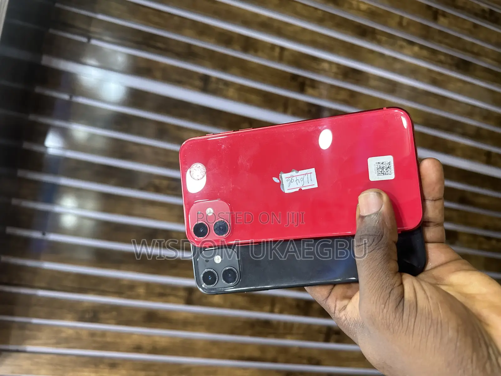 Apple iPhone 11 64 GB Red