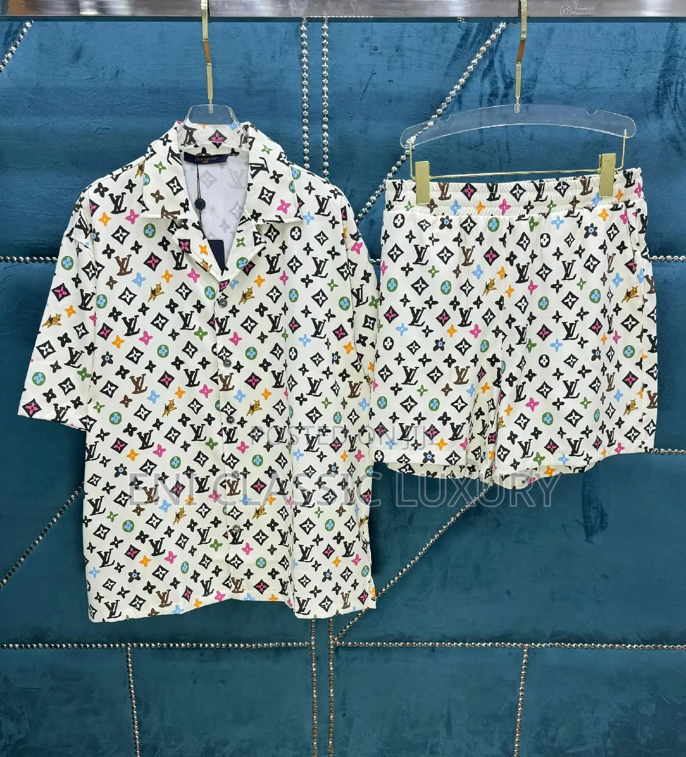 Louis Vuitton Classic Outfits for Man's