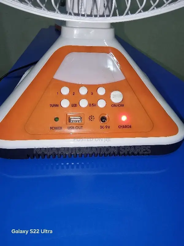 Rechargeable Table Fan 16" | 3 Pin Charge Cable | Solar Panel