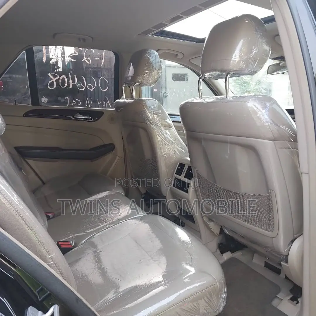 Mercedes-Benz M Class ML 350 4Matic 2012 Black