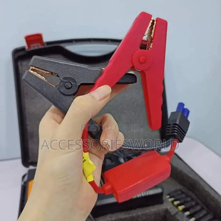QY33 High-Power Multi-Function Jump Starter 99800mah