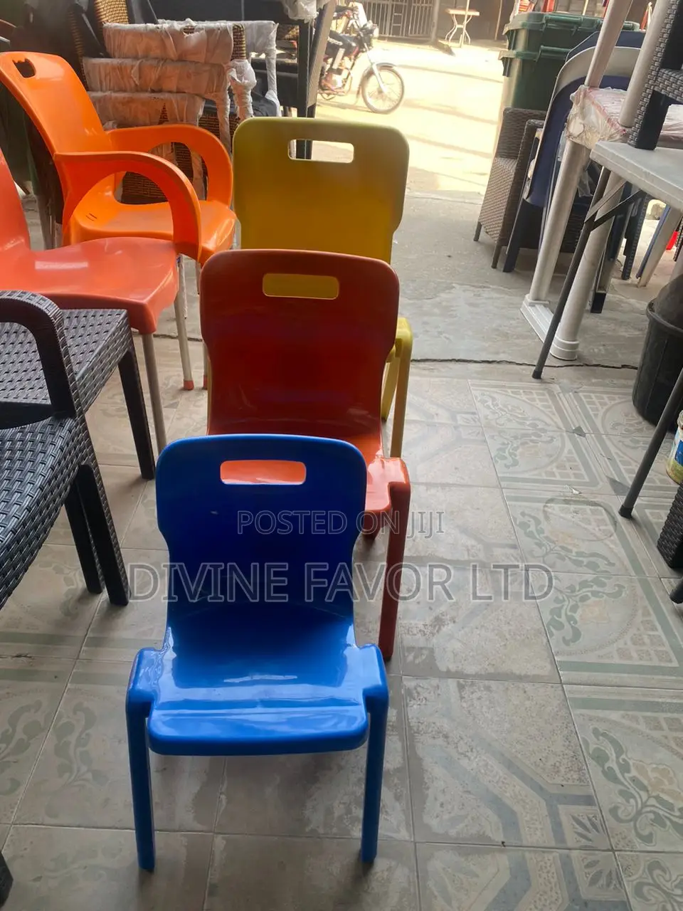 Quality Plastic Chair for Secondary, Primary,Nursery School