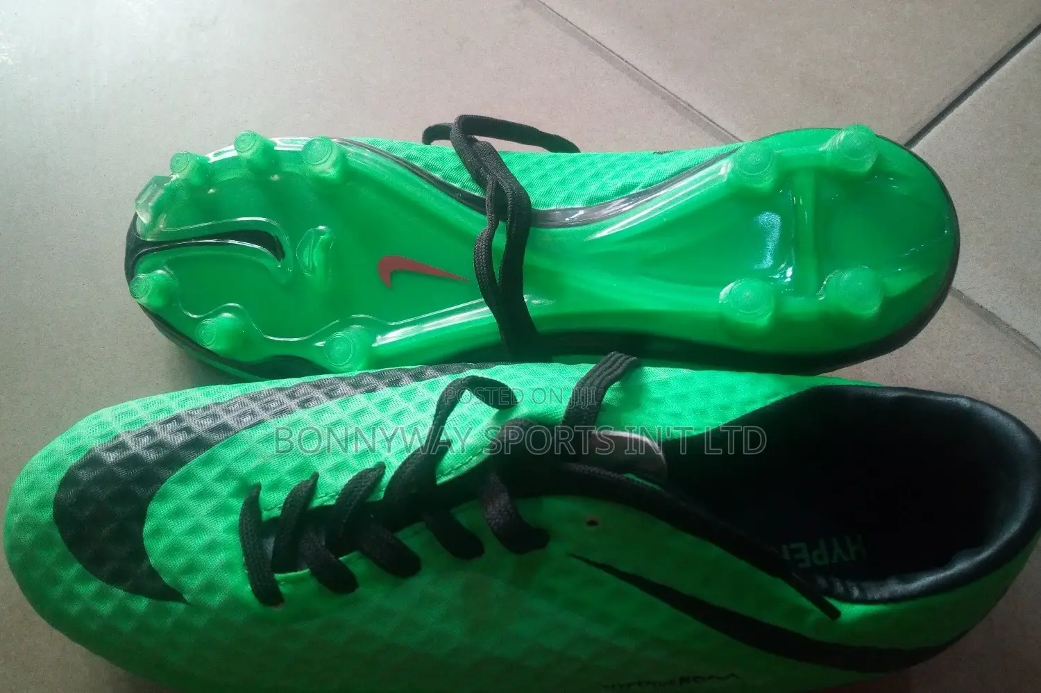 Size 42 Nike Boot