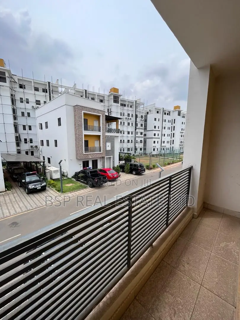 5bdrm Duplex in Cosgrove, Wuye for sale