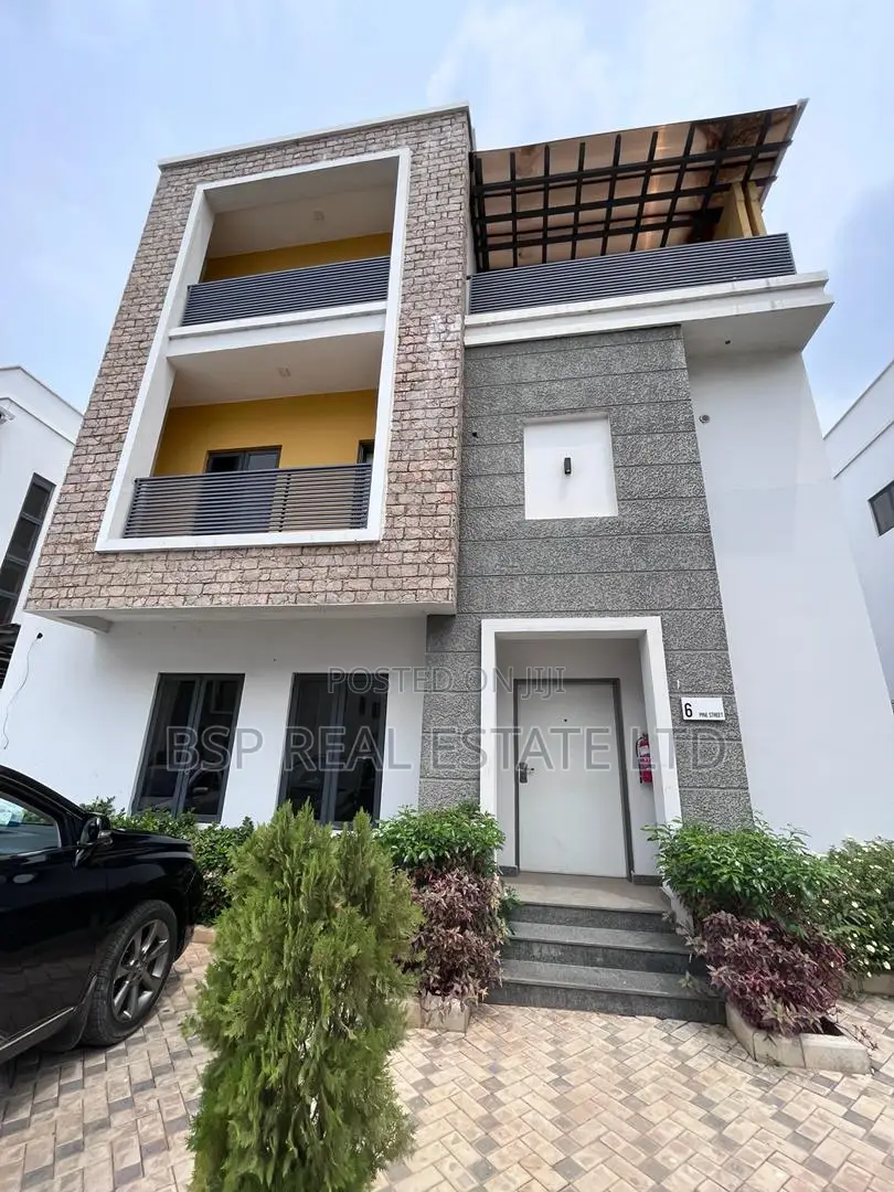 5bdrm Duplex in Cosgrove, Wuye for sale