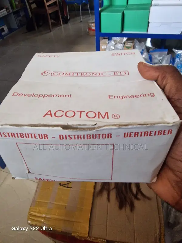 Byi - Anatom 78S 12M Non - Contact Coded Safety Switch